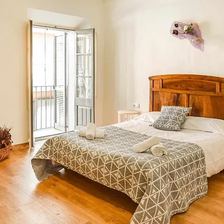 Janot Casa Con Jardin Cerca Del Holiday home Banyoles