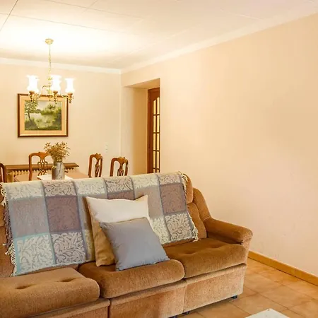 Janot Casa Con Jardin Cerca Del