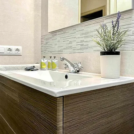 Holiday home Janot Casa Con Jardin Cerca Del