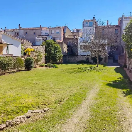 Janot Casa Con Jardin Cerca Del Holiday home
