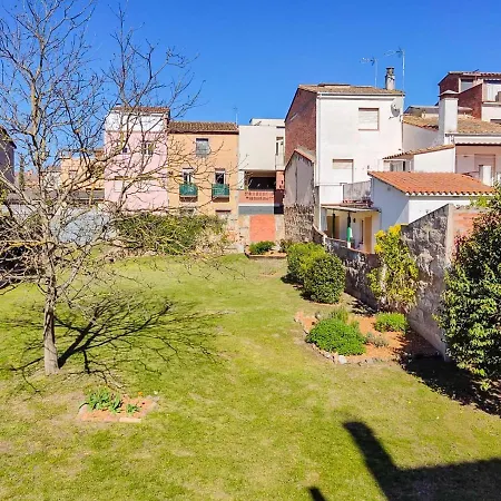 Janot Casa Con Jardin Cerca Del