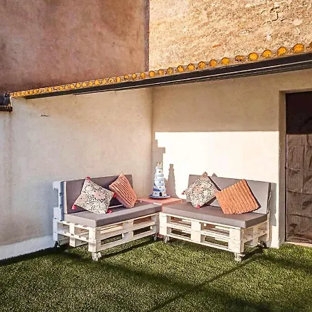 Janot Casa Con Jardin Cerca Del