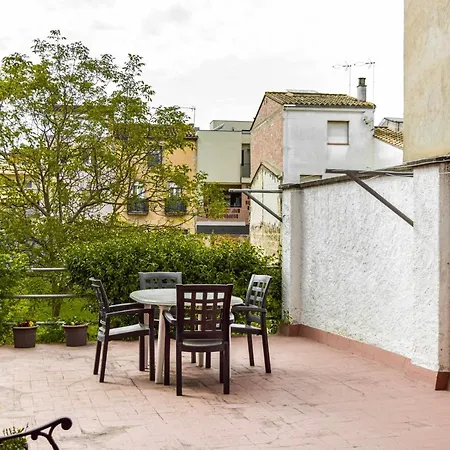Feriehus Janot - Casa Con Jardin Cerca Del Banyoles