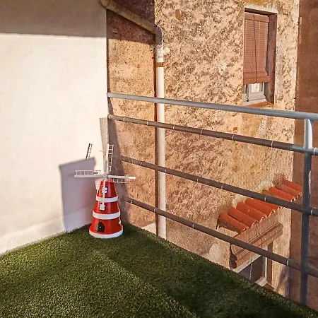 Сasa de vacaciones Janot Casa Con Jardín Cerca Del Hasta 10 Personas *